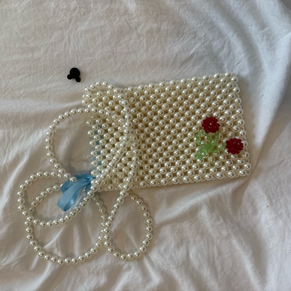 Pearl bag
